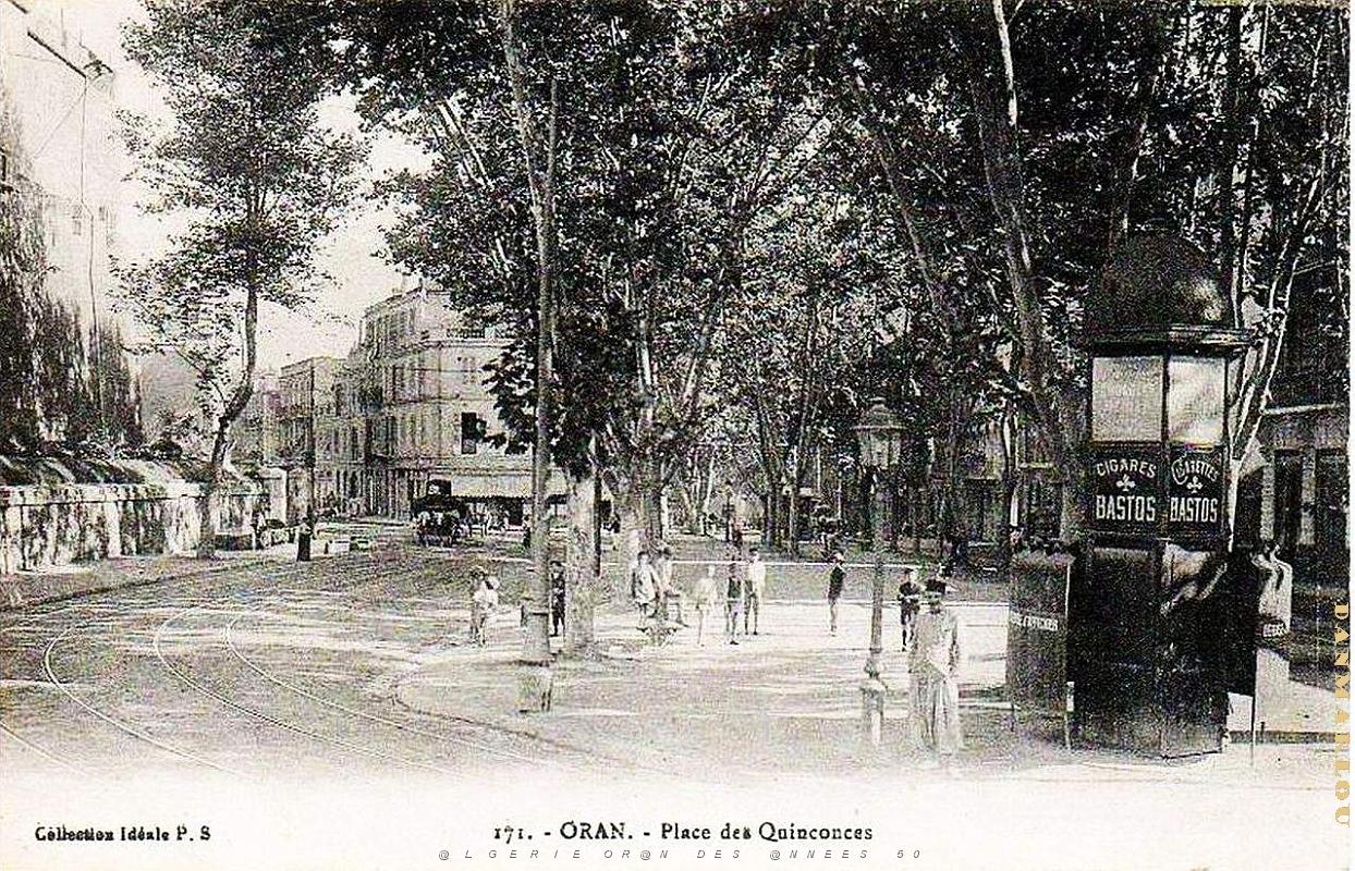 MH e- 020- Place des quinconces .jpg
